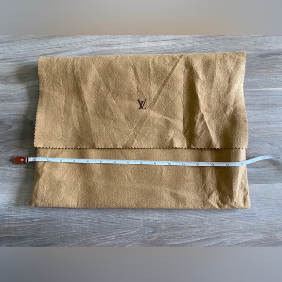 LOUIS VUITTON DUSTBAG - Picture 2 of 3